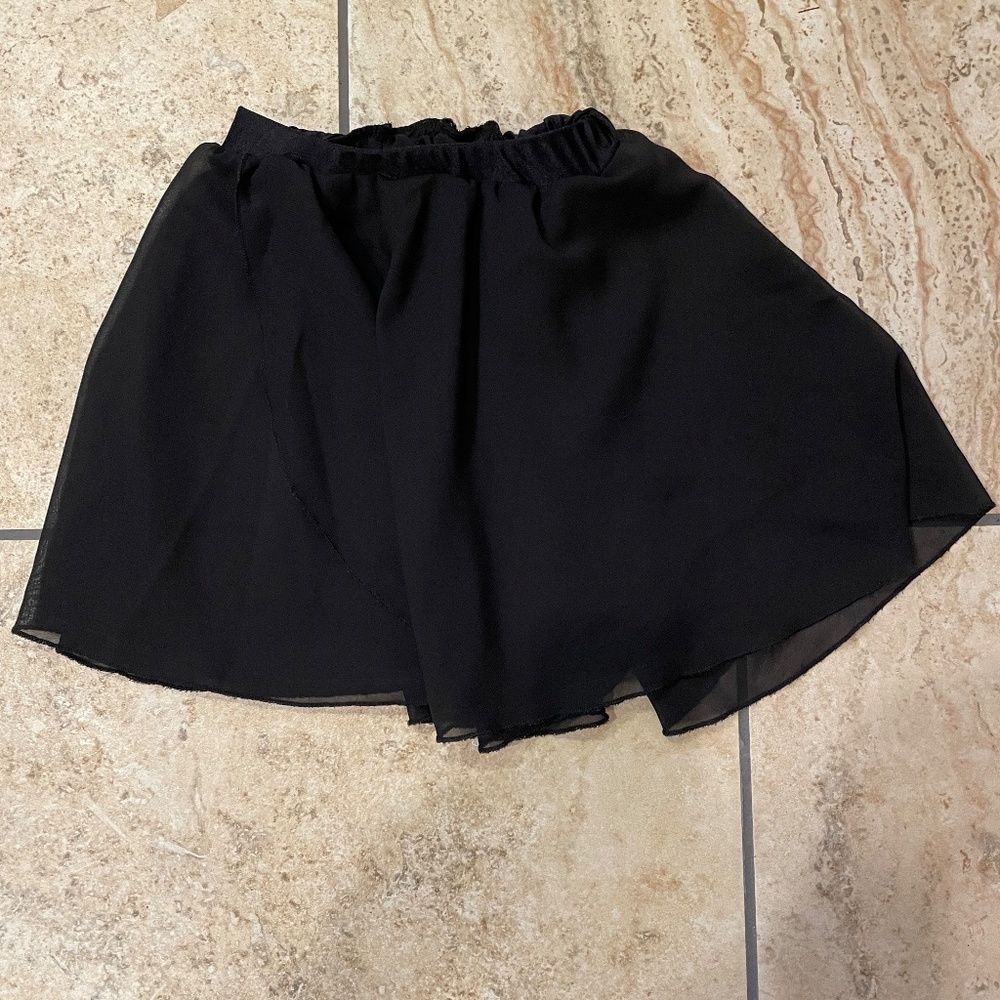 Girls Sheer Ballet Skirt Size 130